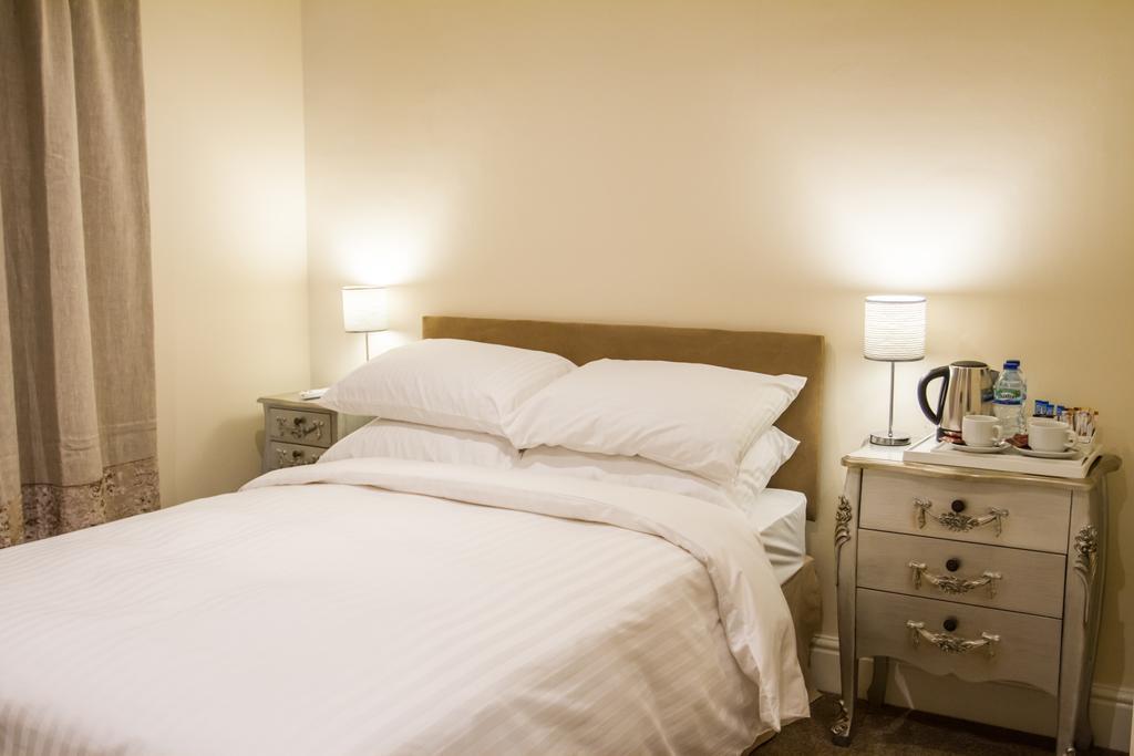 Fair Oak House Exeter Airport Hotel Ngoại thất bức ảnh